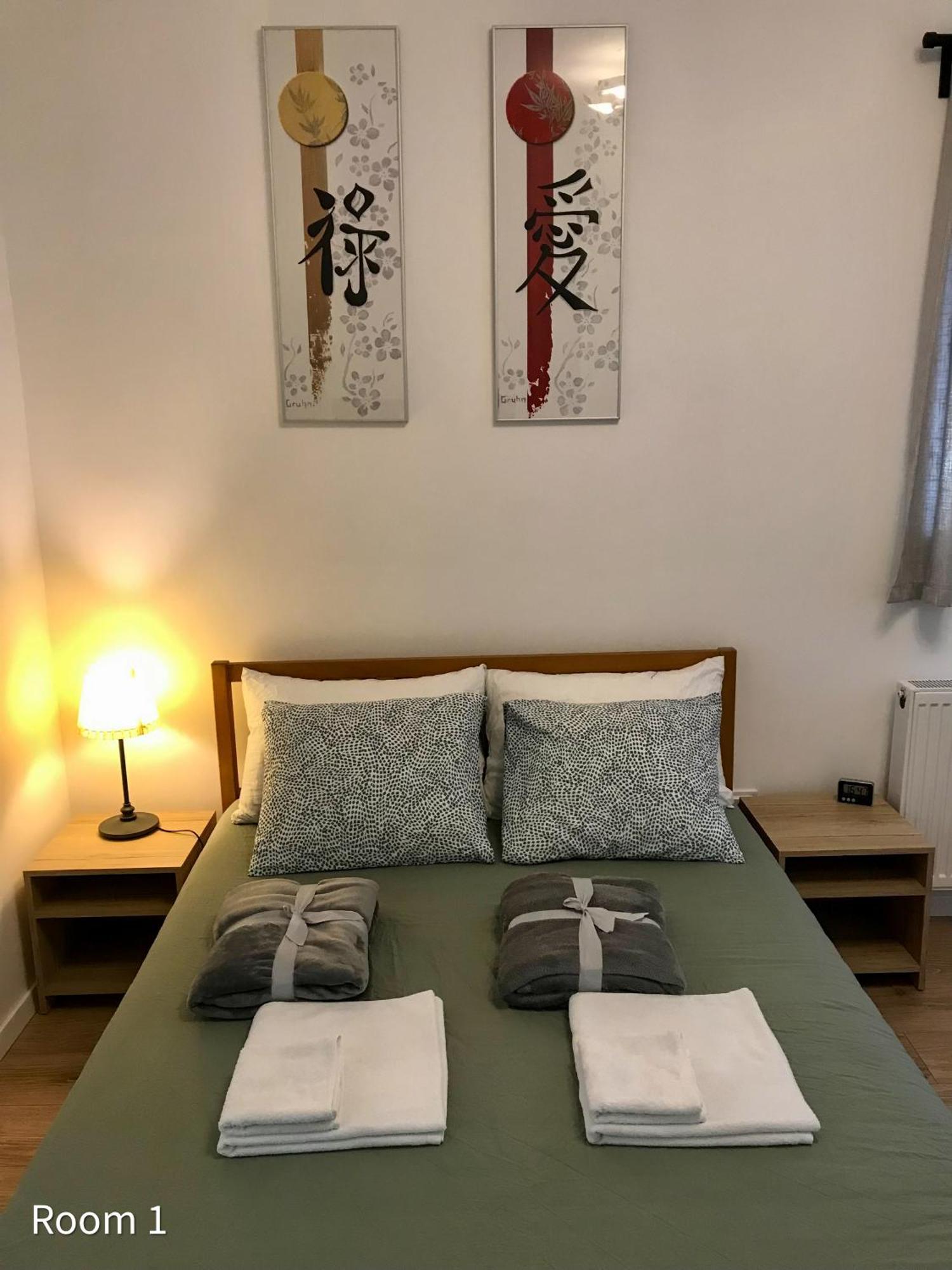Quiet, Green, Relaxing Place - 2 Bedroom Apartment บาลาตอนฟือเรด ภายนอก รูปภาพ