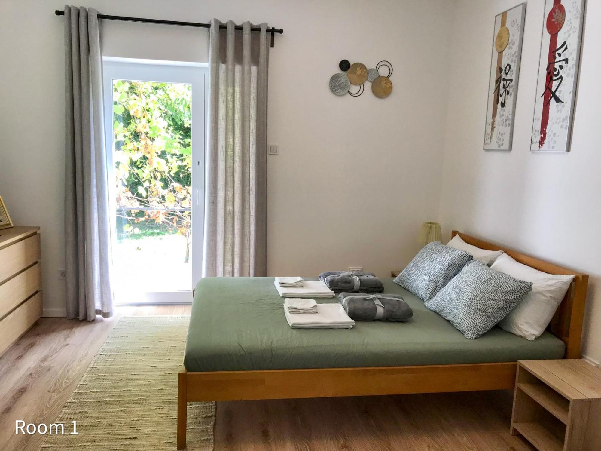 Quiet, Green, Relaxing Place - 2 Bedroom Apartment บาลาตอนฟือเรด ภายนอก รูปภาพ